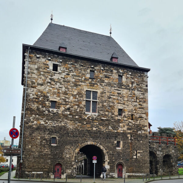 Pont Tor in Aachen
